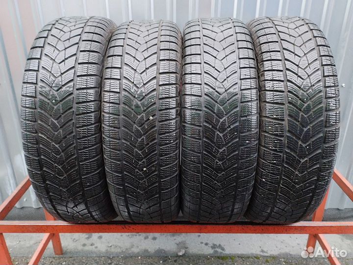 Goodyear UltraGrip Ice SUV 225/65 R17