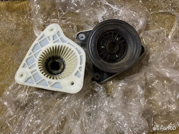 Подшипник рулевого вала Мерседес мл гл 164