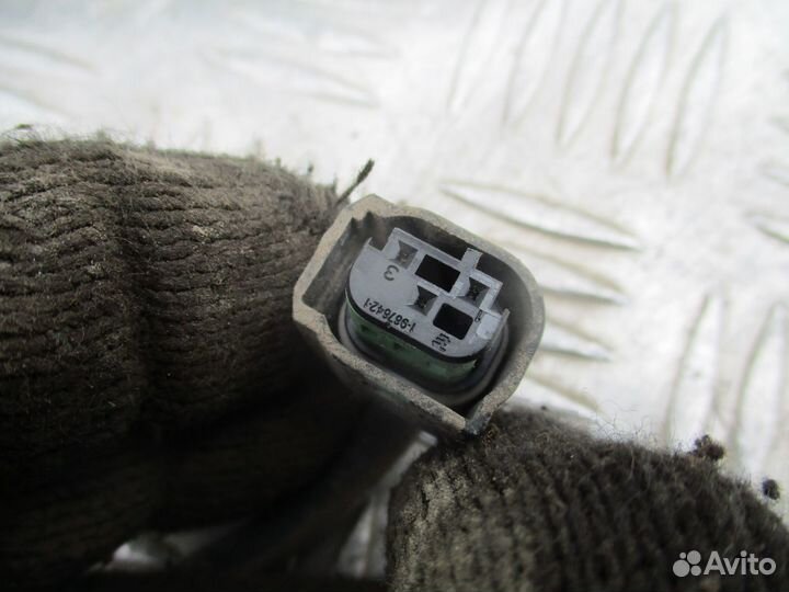 Проводка задних парктроников FAW Besturn B50 2012г