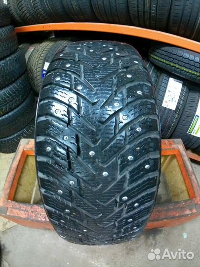 Nokian Tyres Nordman 8 SUV 215/60 R17