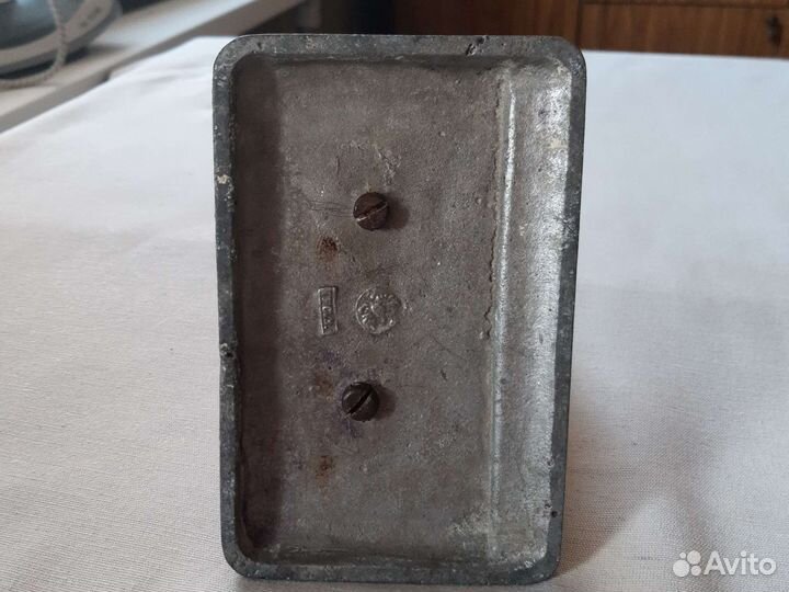 Чернильница СССР, голова Рабочего