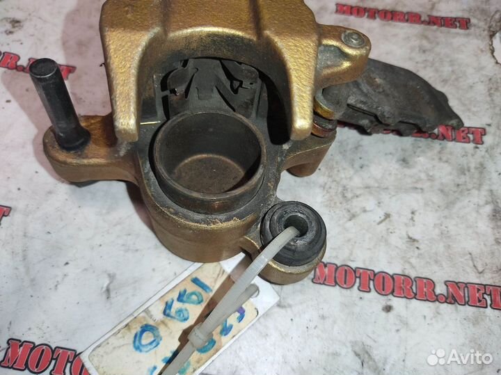 Тормозные суппорта для Yamaha FZR250 FZR1000