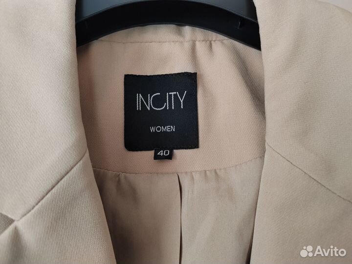 Жилет incity