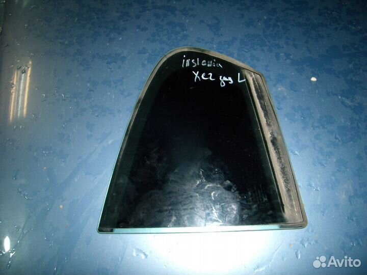 Opel Insignia стекло двери заднее левое уголок
