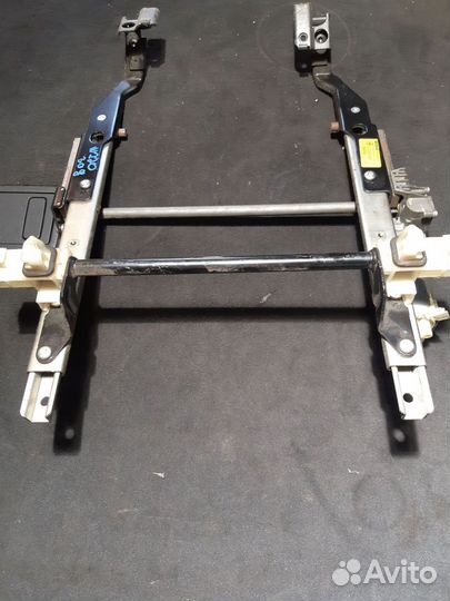 Полозья сидений Mercedes-Benz S-Class сзади A22092