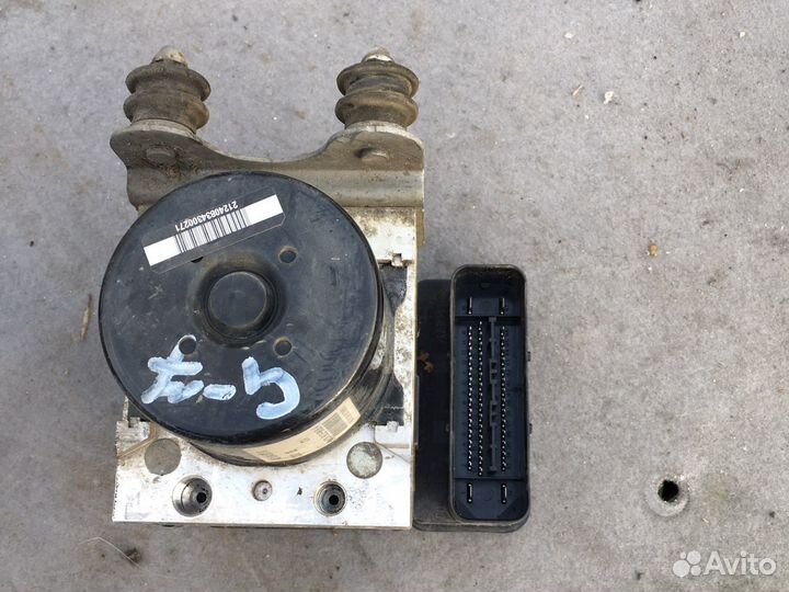 Блок абс Audi Q7