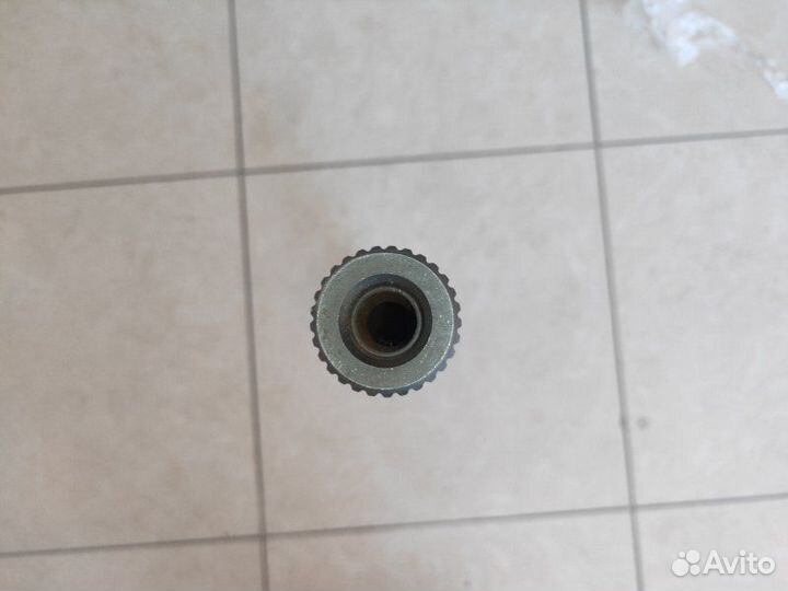 Полуось задний правый Mercedes-Benz Sprinter W906