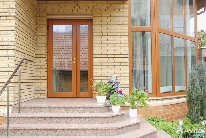 Алюминиевые двери