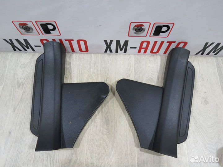 Накладка заднего порога Toyota Corolla 150