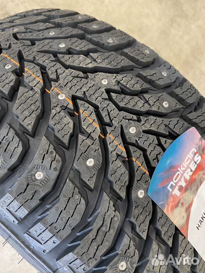 Nokian Tyres Hakkapeliitta 9 SUV 275/45 R21 110T