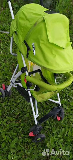 Прогулочная коляска трость