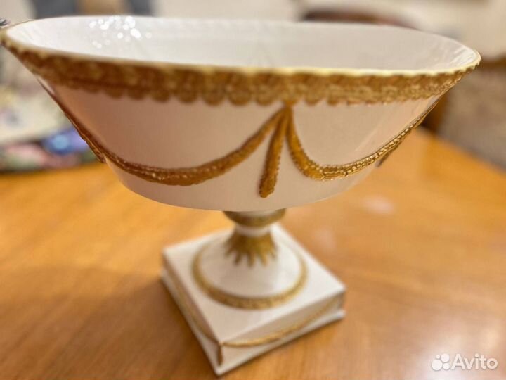 Фруктовница на ножке Cattin