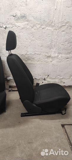 Кресло granta водительское и посажирское