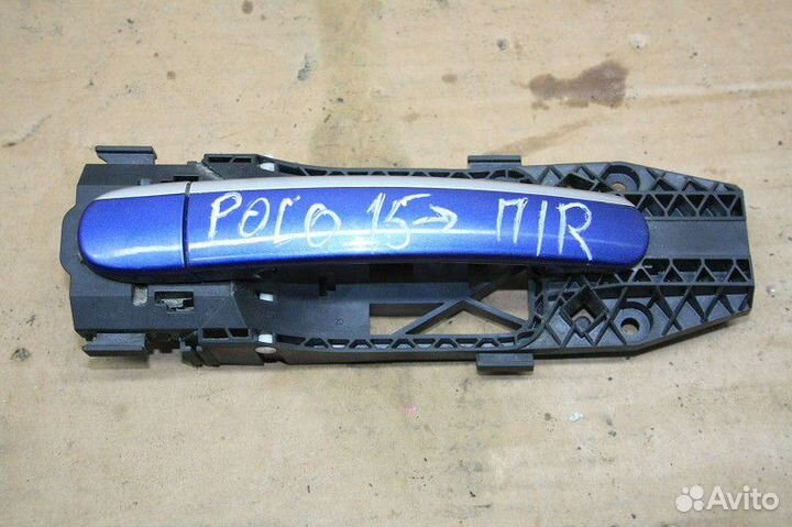 Ручка двери передней наружная правая Volkswagen po