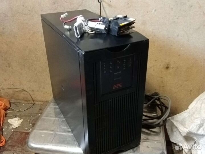 Ибп apc smart ups 3000XL