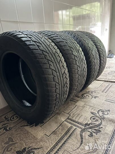 Kumho I'Zen RV KC15 265/60 R18
