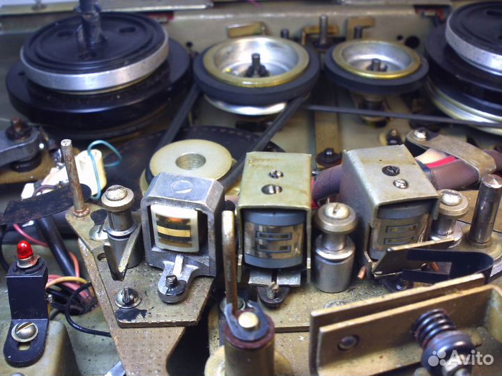 Снежеть 204-09 Стерео в хорошем состоянии