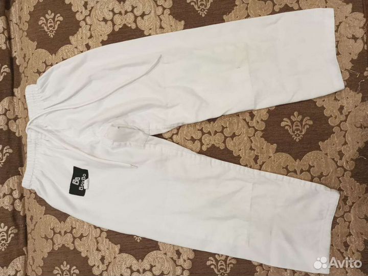 Кимоно для дзюдо, тхэквондо, шлем, перчатки