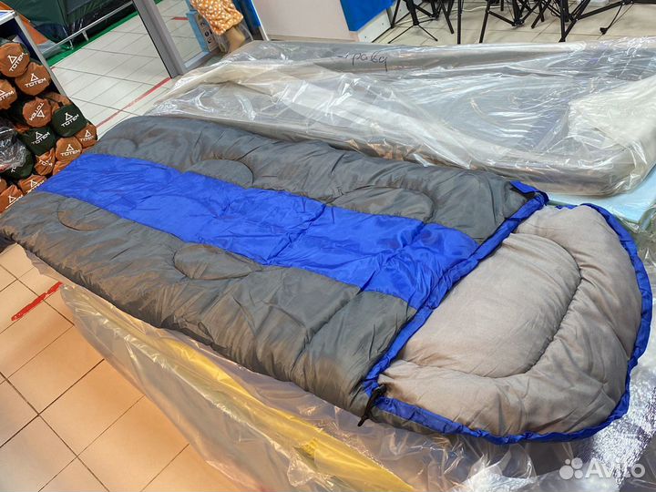 Спальный мешок в наличии