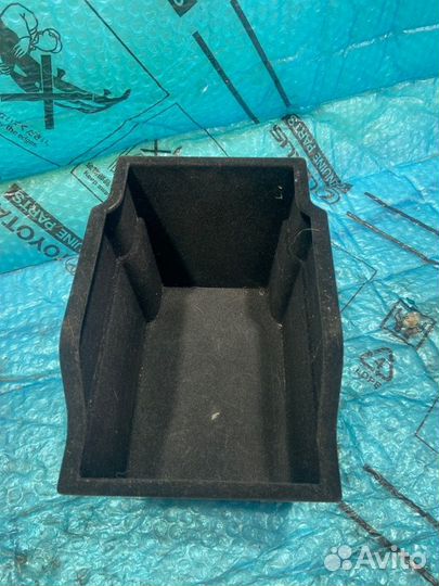 Бардачок Lexus Rx300 8AR-FE 2.0 2019