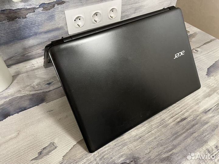 Intel i3 SSD 420GB озу 6GB GeForce 820M 15.6