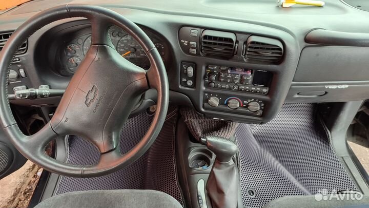 Комплект EVA ковриков на Chevrolet Blazer