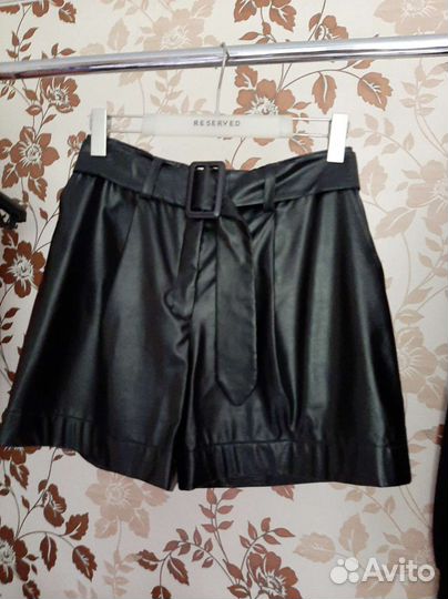 Шорты искуственная кожа
