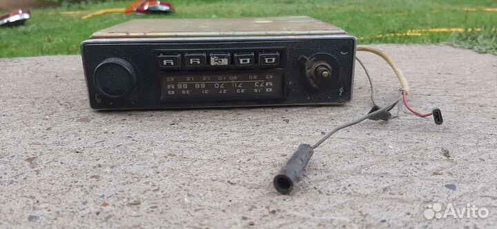 Автомобильный приемник