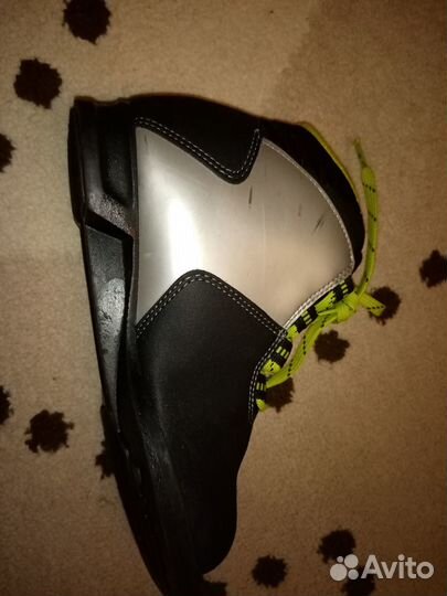 Ботинки лыжные 33 размер