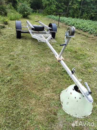 Лодочный прицеп