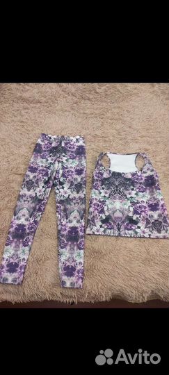 Костюм для йоги и фитнеса