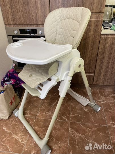 Стул для кормления hb
