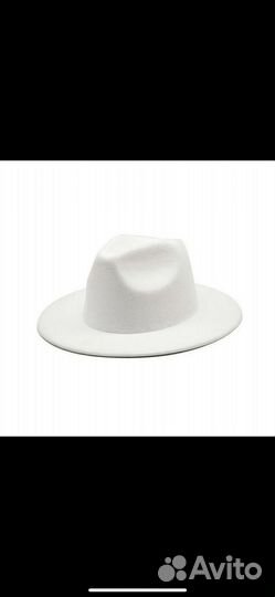Шляпа белая