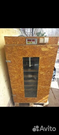 Инкубатор для яиц