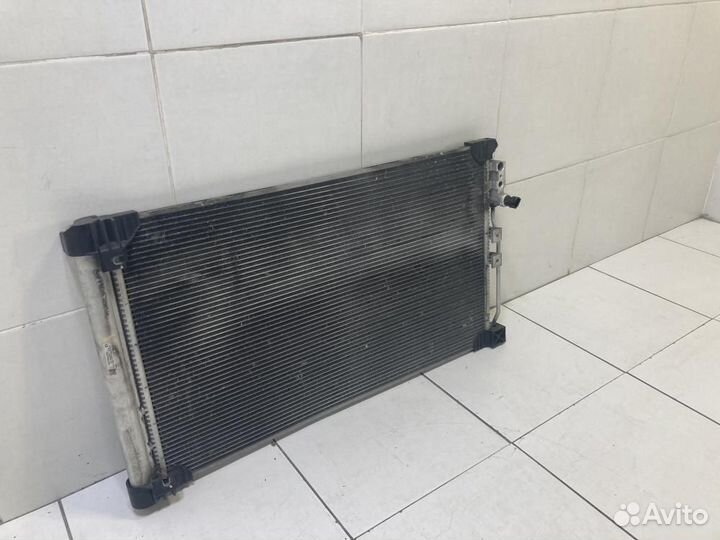 Радиатор кондиционера Infiniti Q50 V37