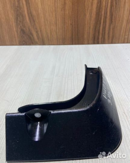 Брызговик задний kia рио3