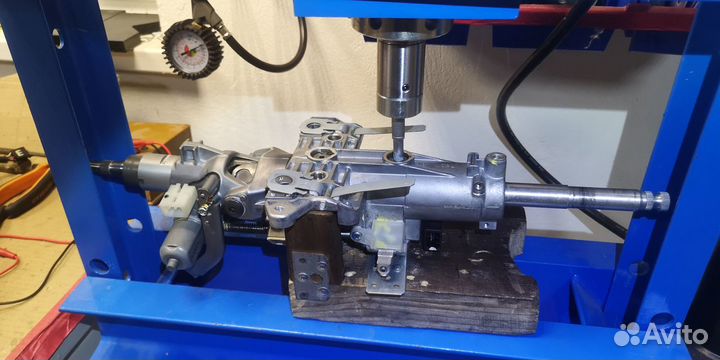 Рулевая колонка Land Cruiser200 Prado150 LexusLX