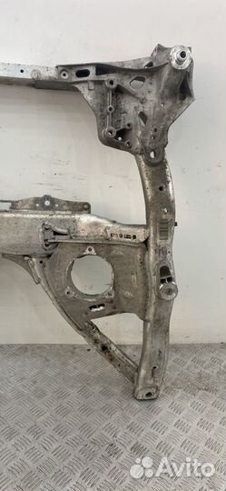 Передняя балка (подрамник) BMW 7 G11/G12 G11 2017