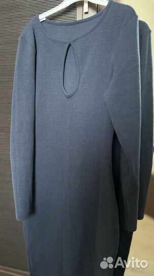 Платье с вырезом