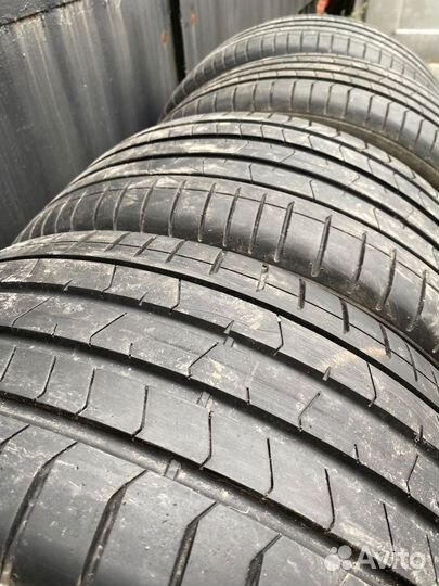 Pirelli P Zero 225/40 R19 и 255/35 R19