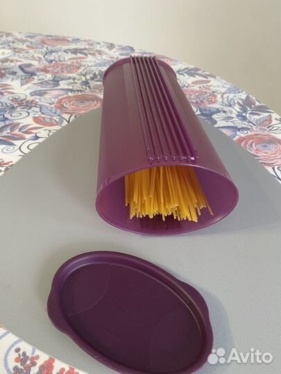Емкость для хранения спагетти Tapperware