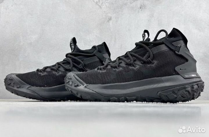 Кроссовки Nike goretex