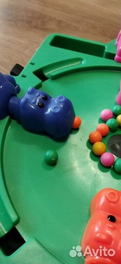 Игра голодные бегемотики с шариками