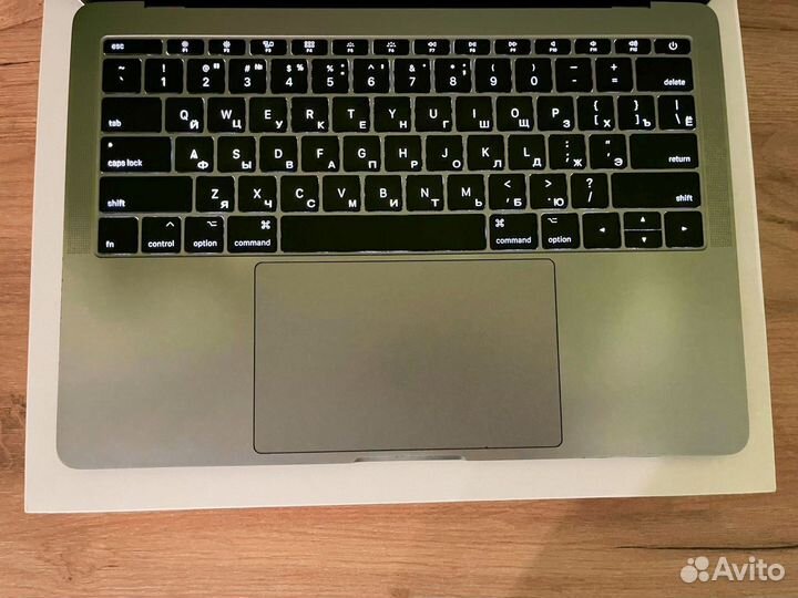 Macbook pro 13 2018 i5 8gb Рабочая лошадка