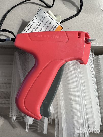 Этикет - пистолет mkiii fine fabric