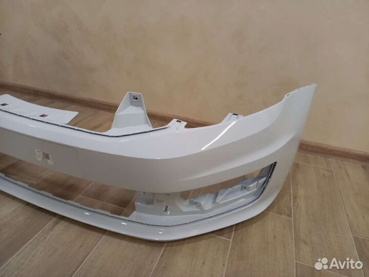 Volkswagen polo бампер передний белый 2018г