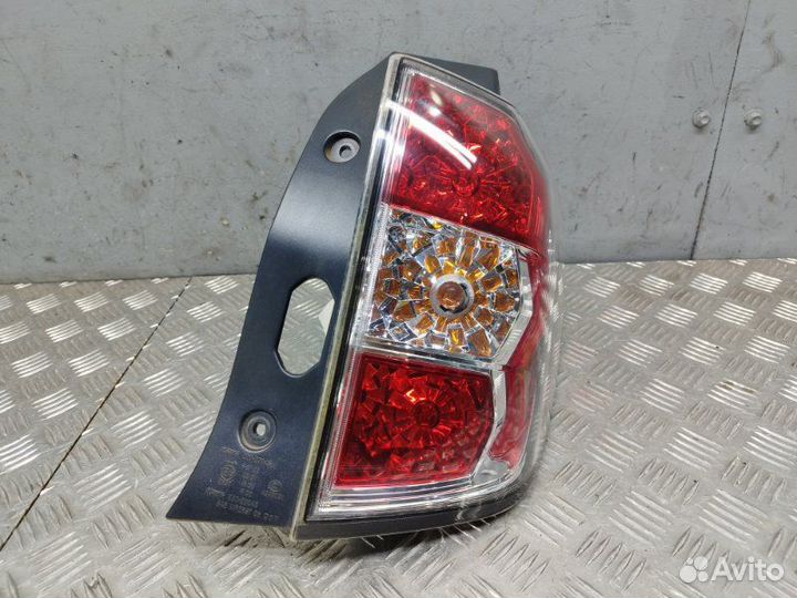 Фонарь задний правый Subaru Forester SH/S12