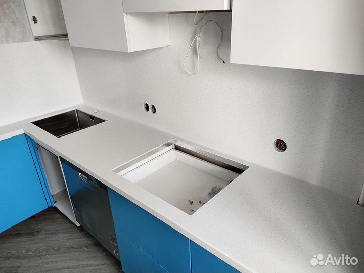 Столешница и фартук для кухни из камня Grandex м2