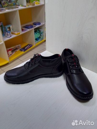 Туфли для мальчика р.34 черный