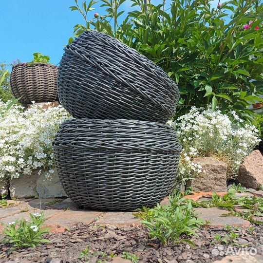 Кашпо напольное уличное